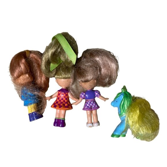Mattel  Li'l Secrets Twosies Mini Dolls Set of 3 and Pony - Picture 7 of 9